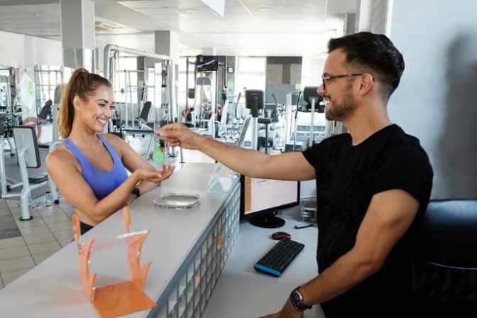 Unlock Gym Member Loyalty: 7 Essential Factors & 5 Research-Backed Tactics